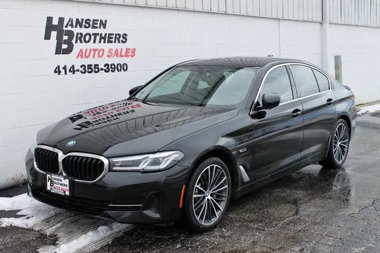 2022 BMW 530e xDrive Sedan