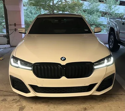 2022 BMW 530i