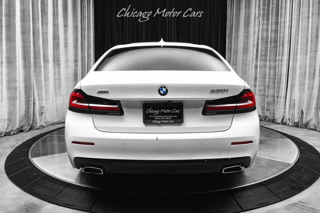 2022 BMW G30 5 Series Sedan - Image 4 of 21