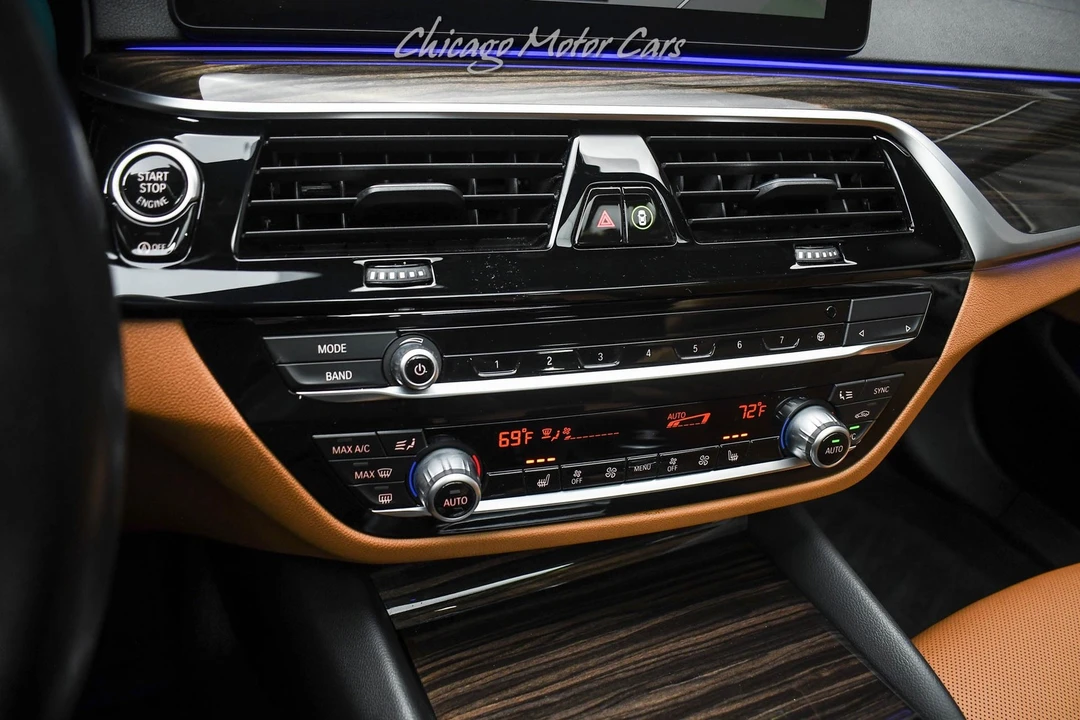 2022 BMW G30 5 Series Sedan - Image 19 of 21