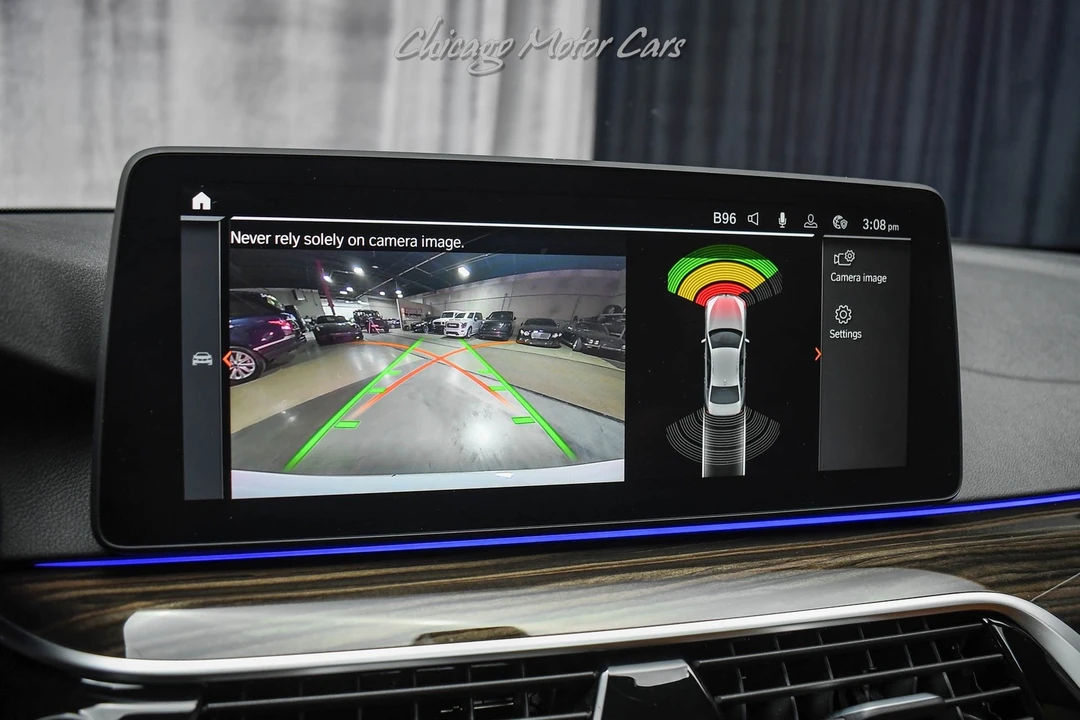 2022 BMW G30 5 Series Sedan - Image 15 of 21