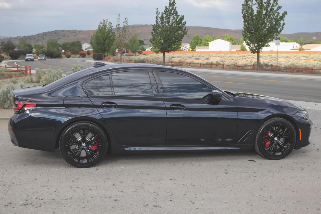 2022 BMW G30 5 Series Sedan - Image 3 of 31