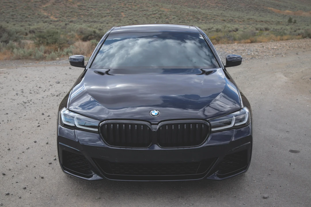 2022 BMW G30 5 Series Sedan - Image 6 of 31