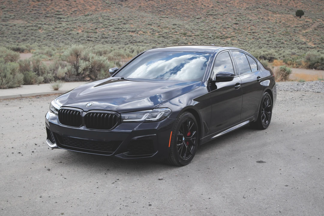 2022 BMW G30 5 Series Sedan - Image 8 of 31