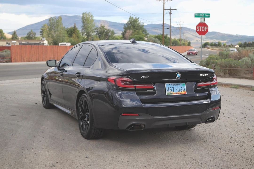 2022 BMW G30 5 Series Sedan - Image 15 of 31