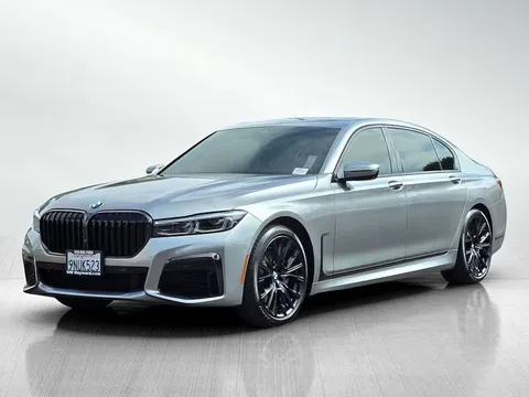2022 BMW 7 Series 740i