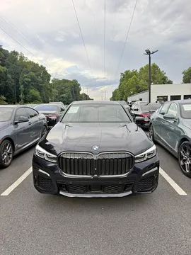 2022 BMW 7 Series 740i Sedan 4D