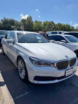 2022 BMW 7 Series 750i Sedan 4D