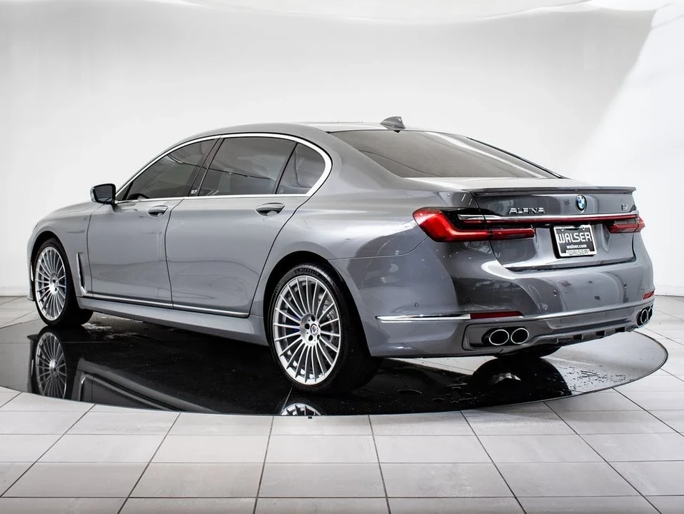 2022 BMW Alpina B7 - Image 6 of 21
