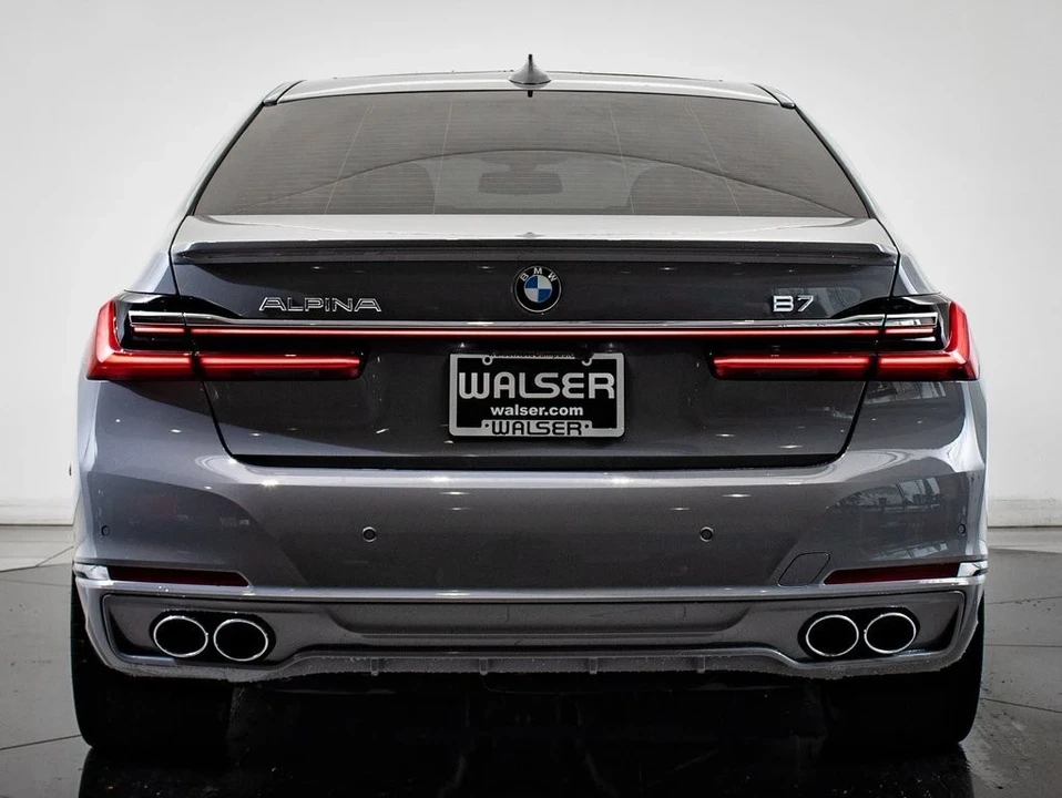 2022 BMW Alpina B7 - Image 7 of 21