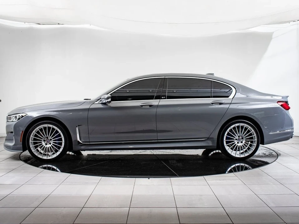 2022 BMW Alpina B7 - Image 5 of 21
