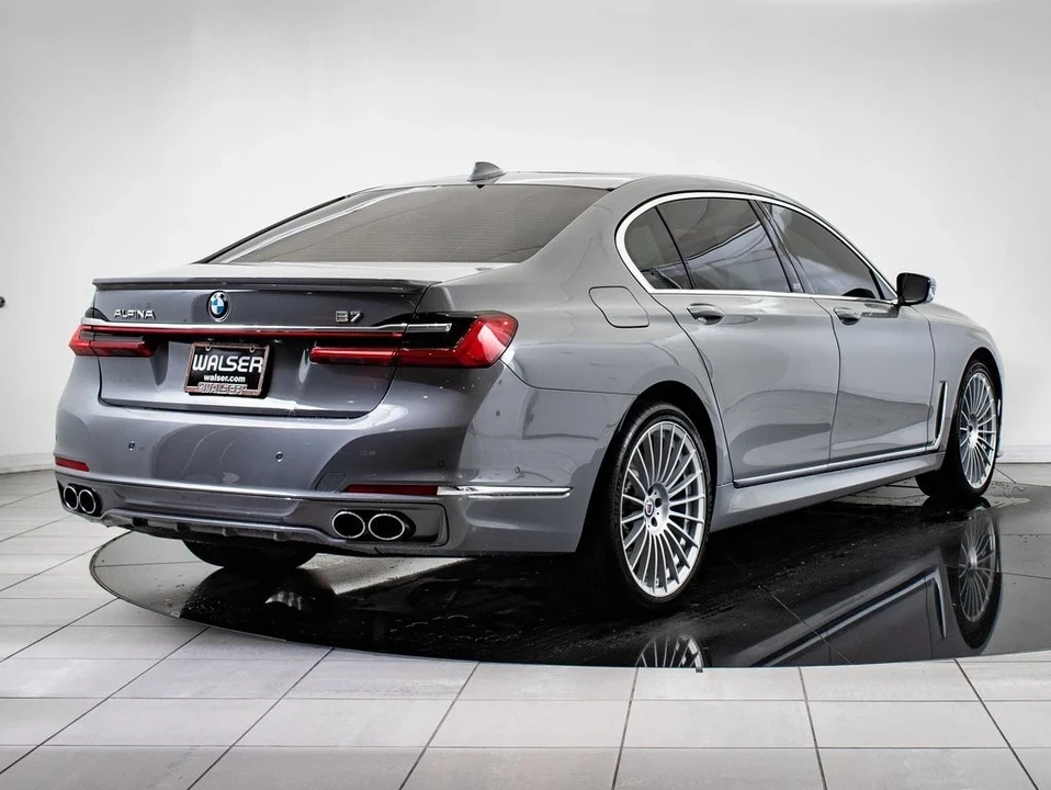 2022 BMW Alpina B7 - Image 10 of 21