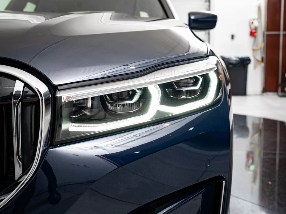 2022 BMW Alpina B7 - Image 16 of 21
