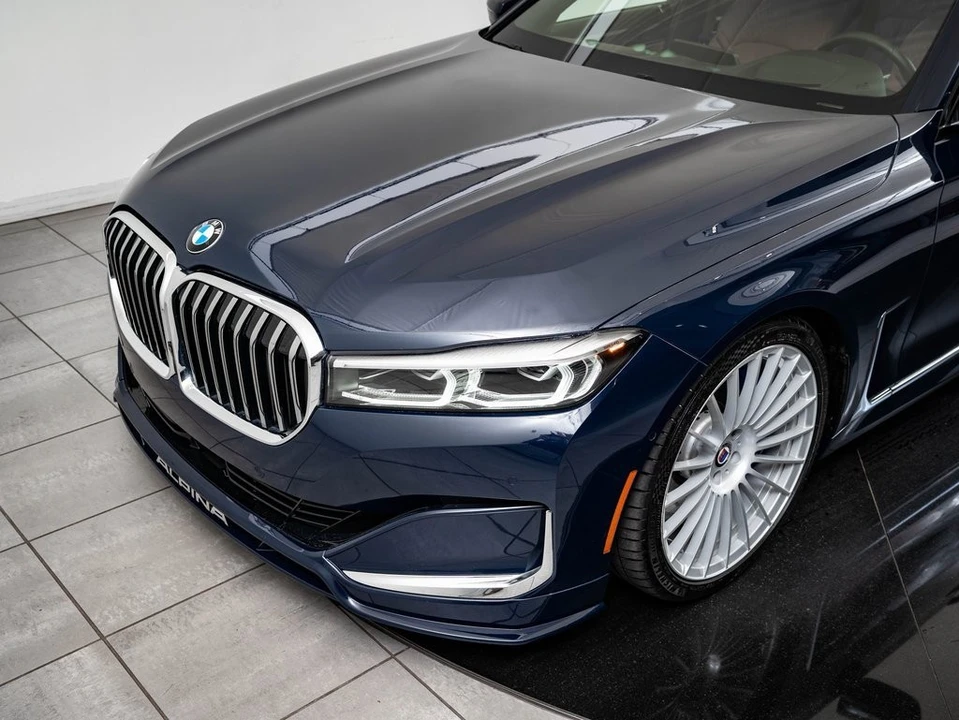 2022 BMW Alpina B7 - Image 17 of 21