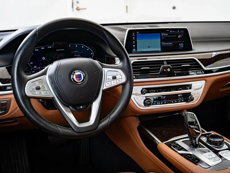 2022 BMW Alpina B7 - Image 4 of 21