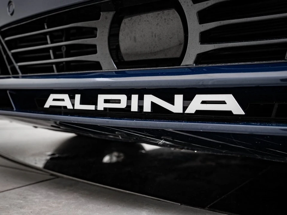 2022 BMW Alpina B7 - Image 9 of 21