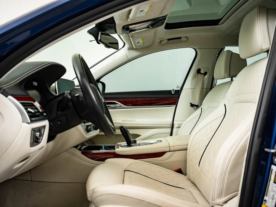 2022 BMW Alpina B7 - Image 21 of 21