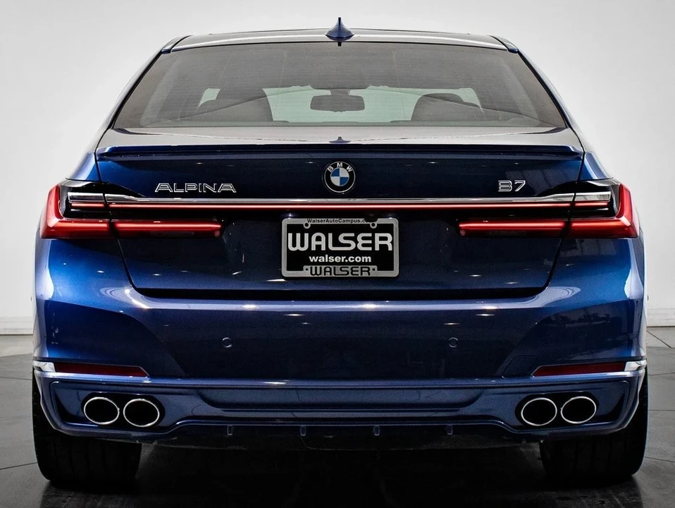2022 BMW Alpina B7 - Image 7 of 21