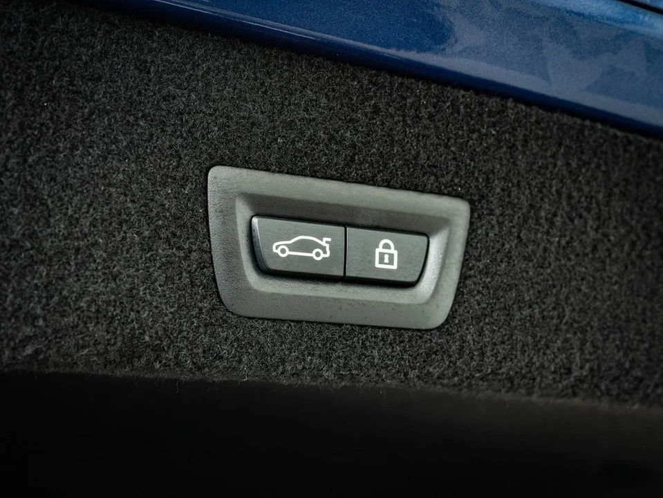 2022 BMW Alpina B7 - Image 20 of 21