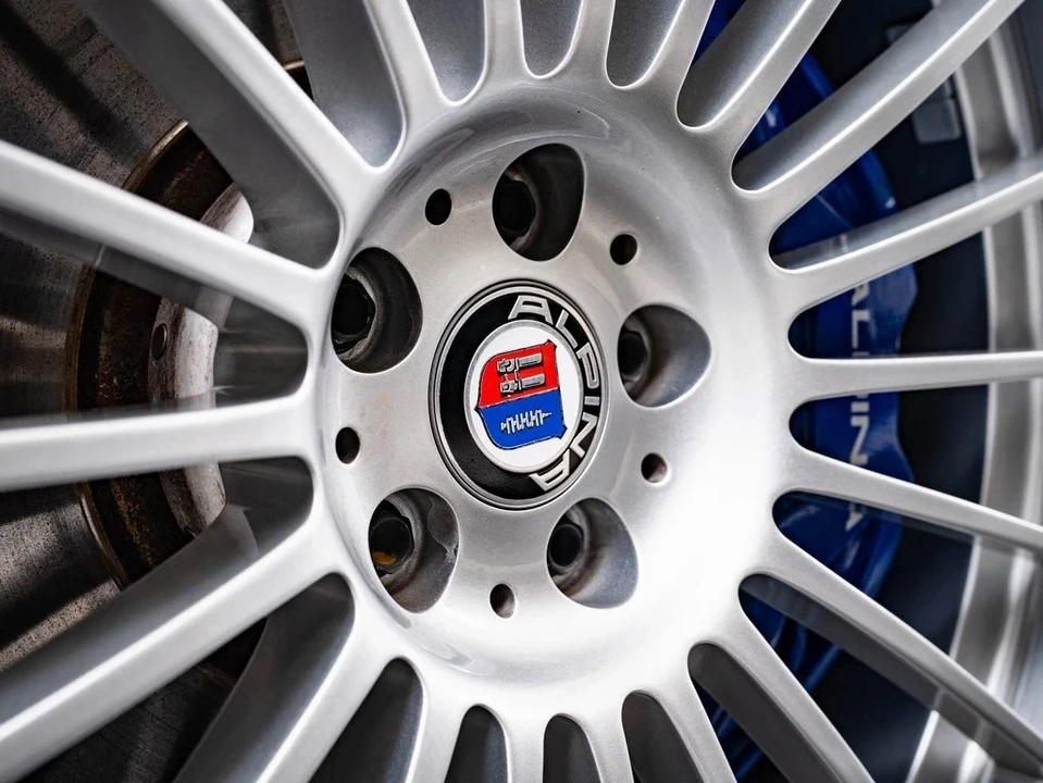2022 BMW Alpina B7 - Image 8 of 21
