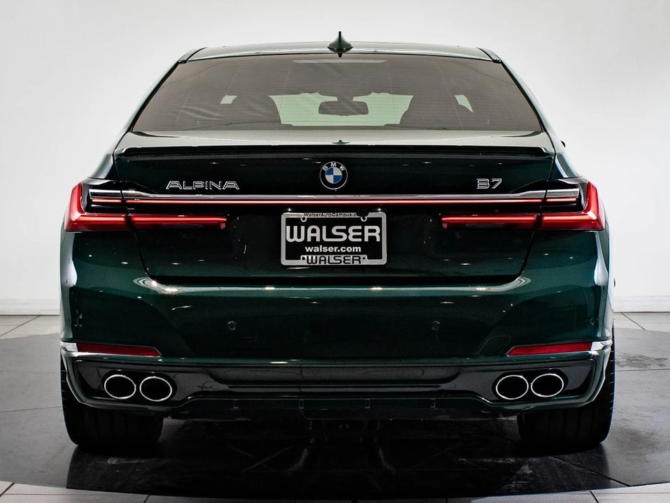 2022 BMW Alpina B7 - Image 7 of 21