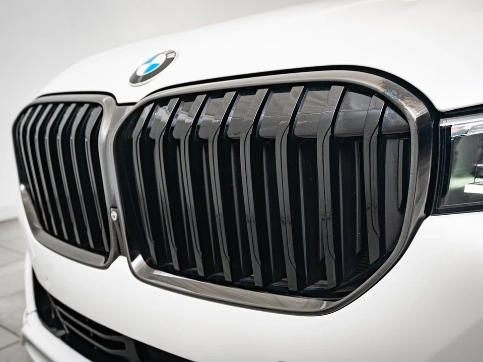 2022 BMW Alpina B7 - Image 3 of 21