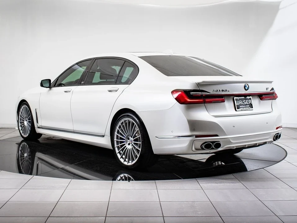 2022 BMW Alpina B7 - Image 6 of 21