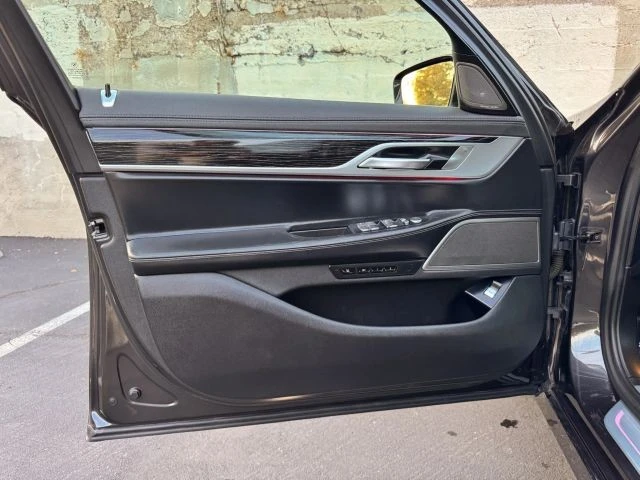 2022 BMW G11/G12 7 Series - Image 13 of 21