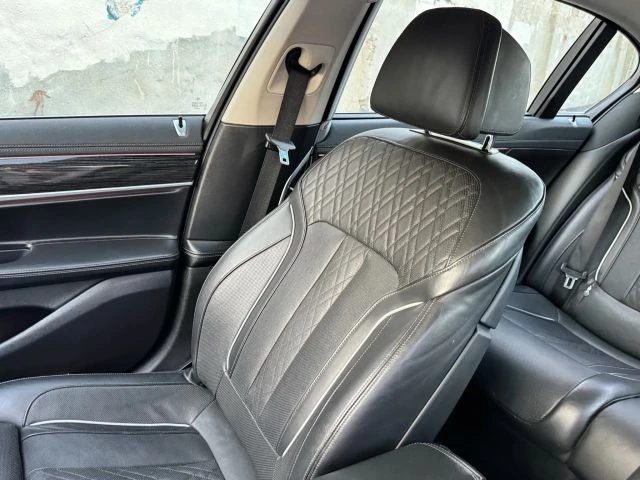2022 BMW G11/G12 7 Series - Image 19 of 21