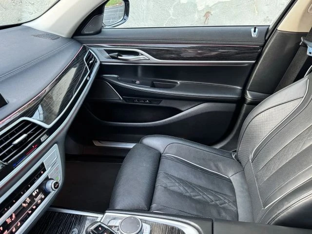 2022 BMW G11/G12 7 Series - Image 20 of 21