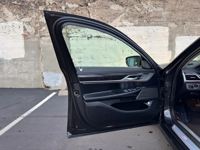 2022 BMW G11/G12 7 Series - Image 12 of 21