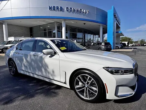 2022 BMW 750 i xDrive