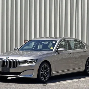 2022 BMW 750i xDrive