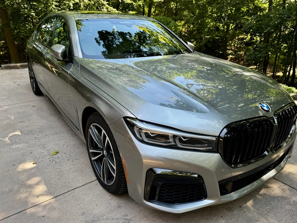 2022 BMW G11/G12 750i & M760i Sedan - Image 17 of 31