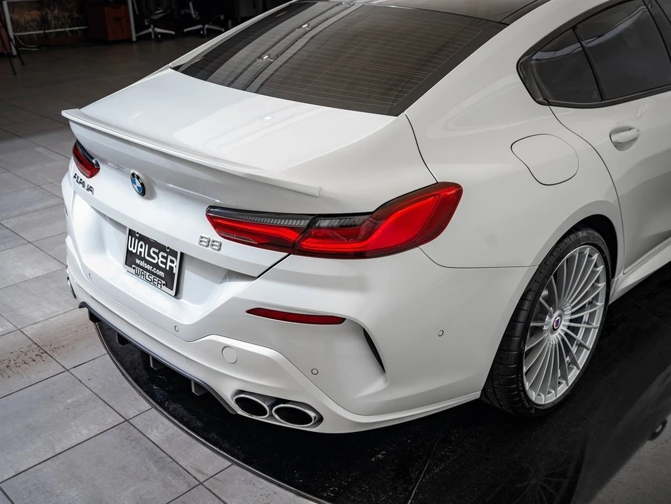 2022 BMW Alpina B8 - Image 11 of 21