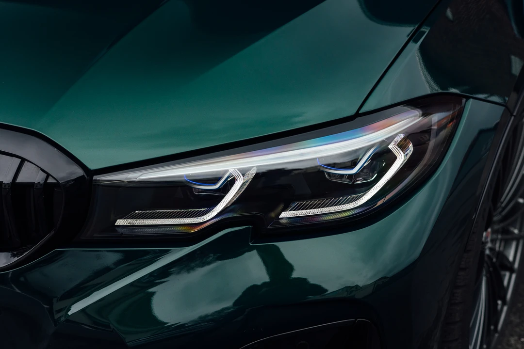 2022 BMW Alpina B3 - Image 17 of 31
