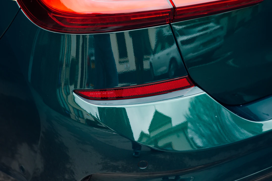 2022 BMW Alpina B3 - Image 30 of 31
