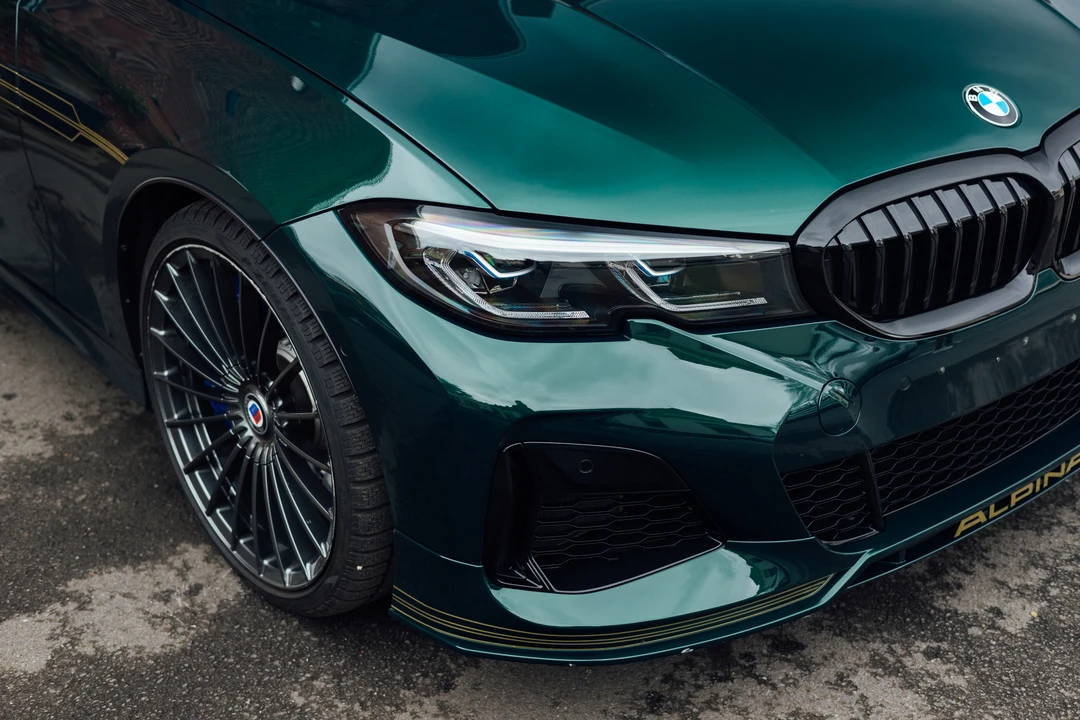 2022 BMW Alpina B3 - Image 19 of 31