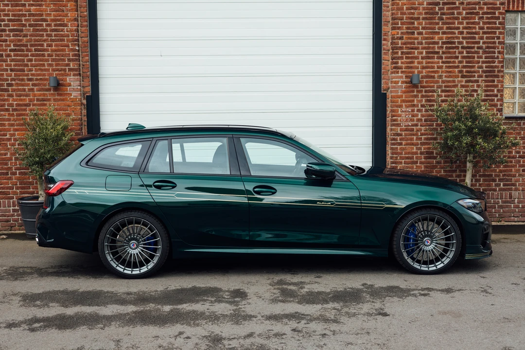 2022 BMW Alpina B3 - Image 9 of 31