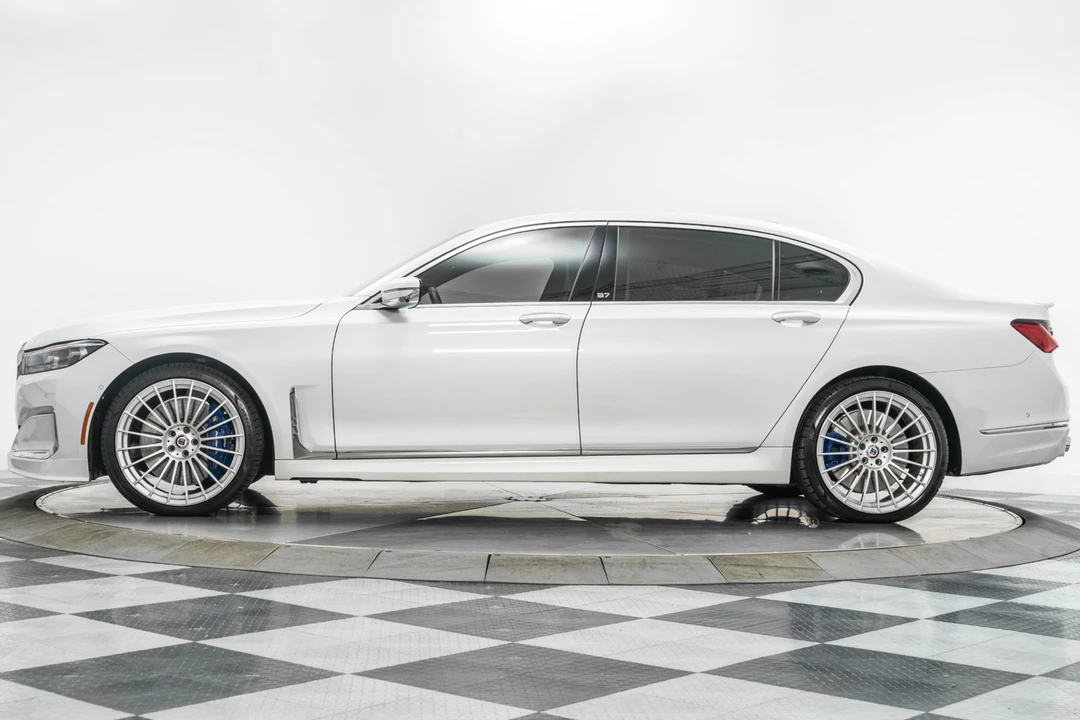 2022 BMW Alpina B7 - Image 6 of 21