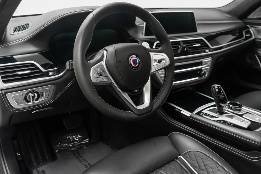 2022 BMW Alpina B7 - Image 13 of 21
