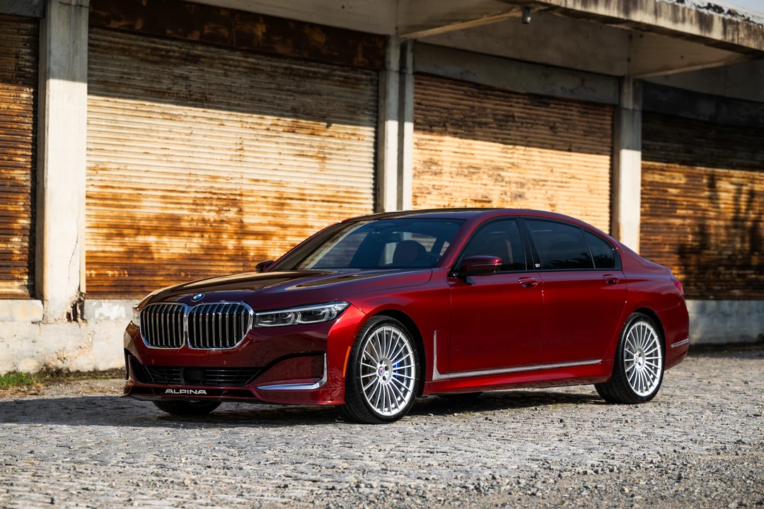 2022 BMW Alpina B7 - Image 6 of 31