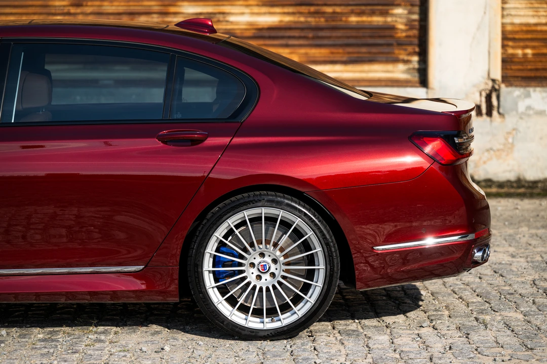 2022 BMW Alpina B7 - Image 31 of 31