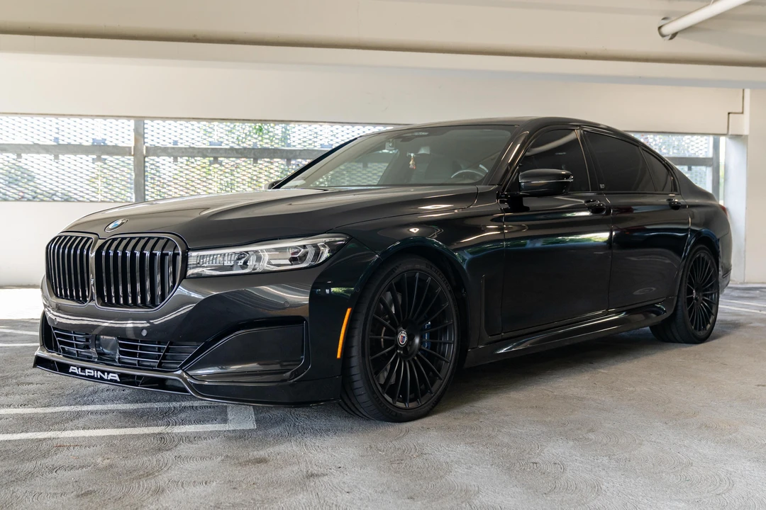 2022 BMW Alpina B7 - Image 6 of 31