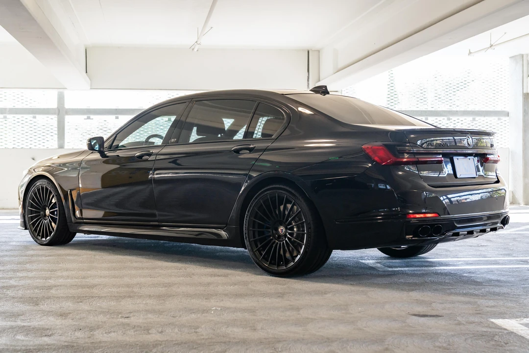 2022 BMW Alpina B7 - Image 7 of 31