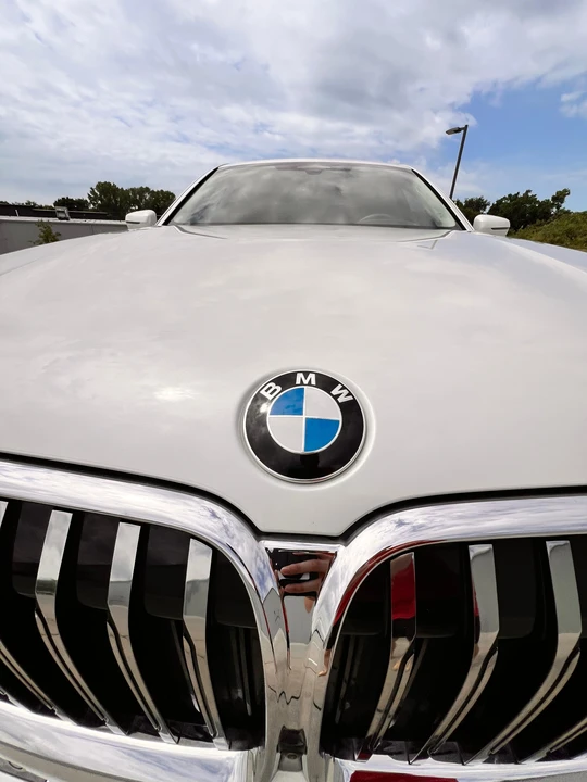 2022 BMW Alpina B7 - Image 28 of 31