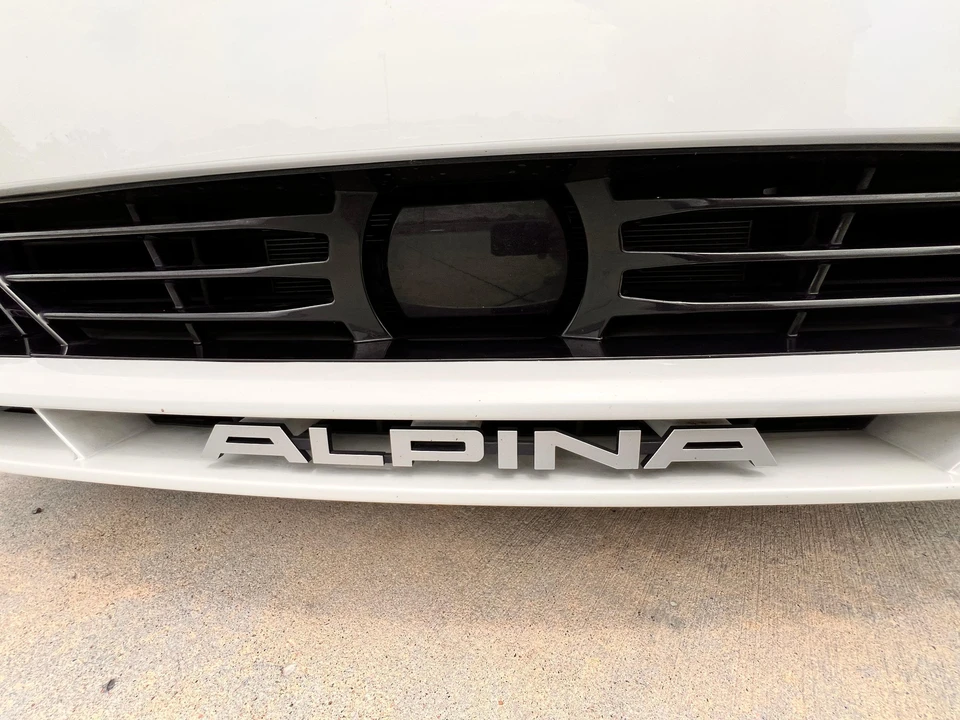 2022 BMW Alpina B7 - Image 29 of 31