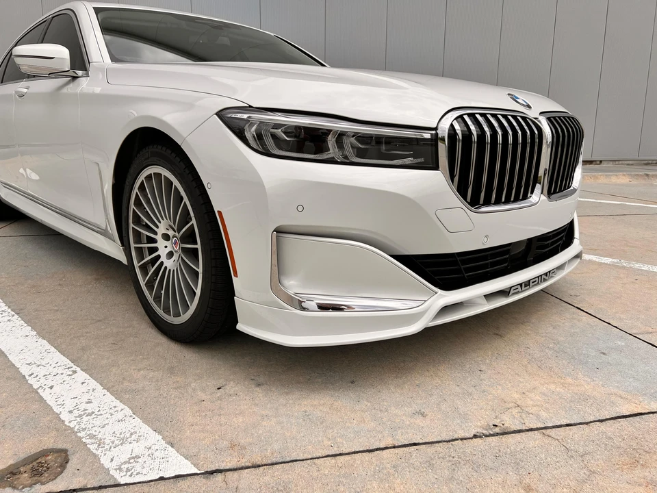 2022 BMW Alpina B7 - Image 15 of 31