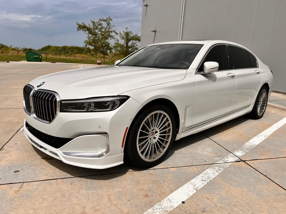 2022 BMW Alpina B7 - Image 7 of 31