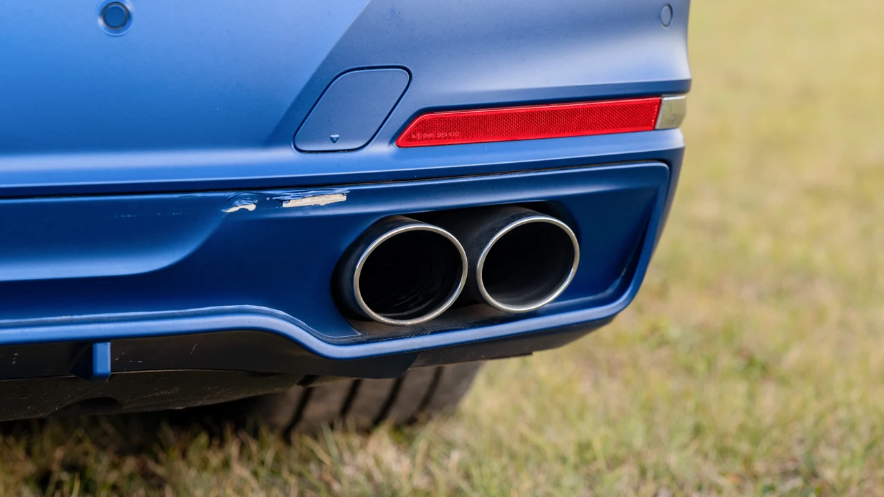 2022 BMW Alpina B7 - Image 24 of 31